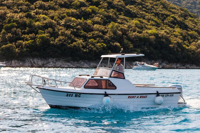 Rent a Boat Vita Rabac – najam brodova i izleti 12