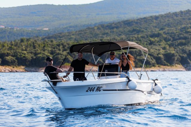 Rent a Boat Vita Rabac – najam brodova i izleti 17