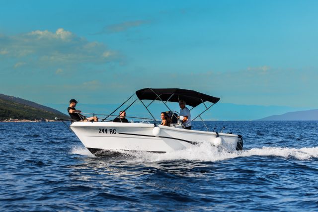 Rent a Boat Vita Rabac – najam brodova i izleti 18