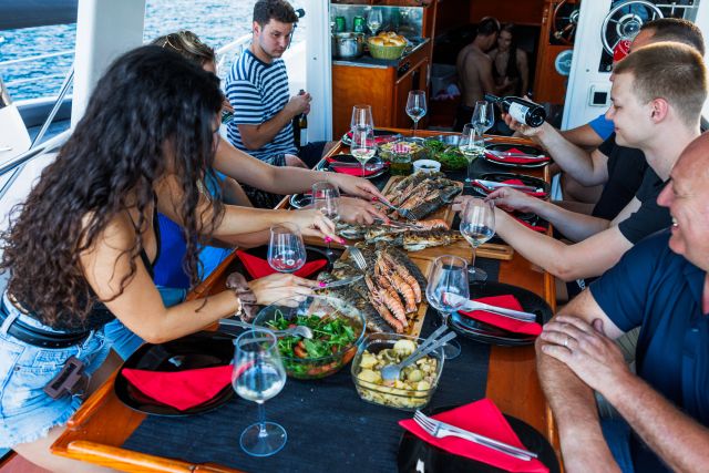 Rent a Boat Vita Rabac – najam brodova i izleti 42